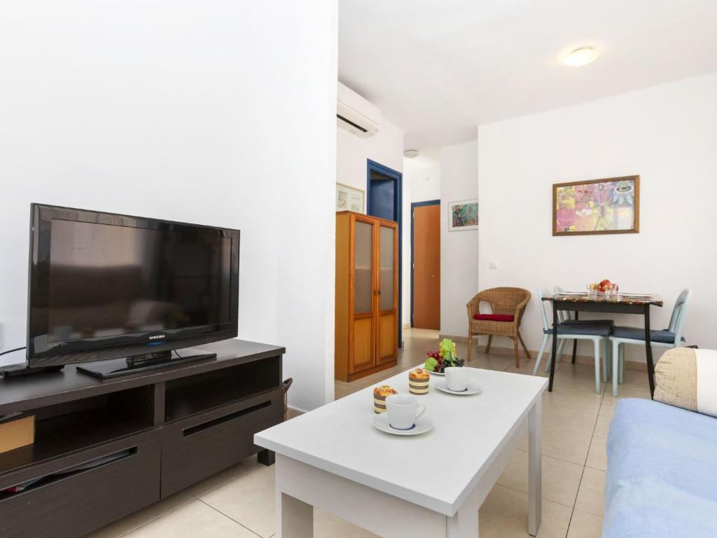 Fotografia z galérie ubytovania Apartment Lloret Beach by Interhome v Lloret de Mar