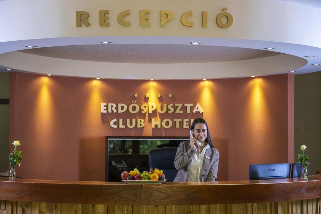 Erdospuszta Club Hotel Fenyves - Resim 3