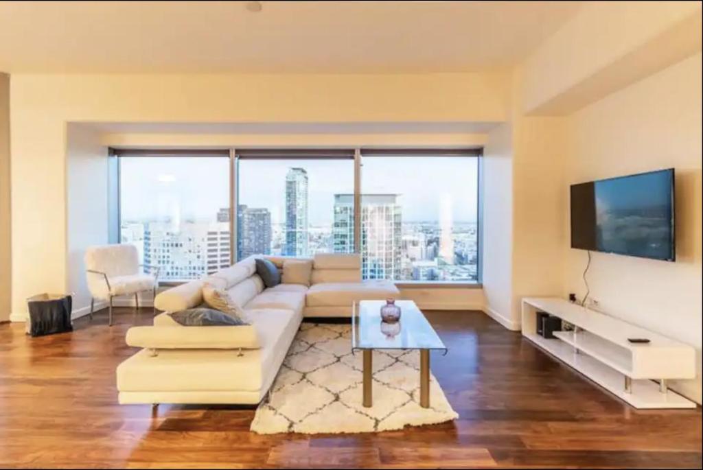 3 BDR and 2 BTH rented per rooms with Amazing views in SD, San Diego
