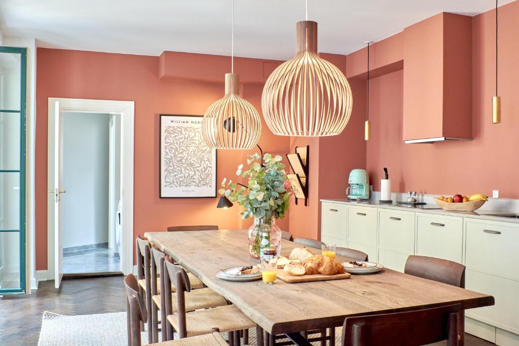 Kuchyň nebo kuchyňský kout v ubytování Stylish 4 Bedroom Apartment in CPH City