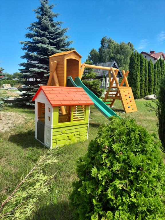 Herní místnost nebo prostor pro děti v ubytování Domki Lazur