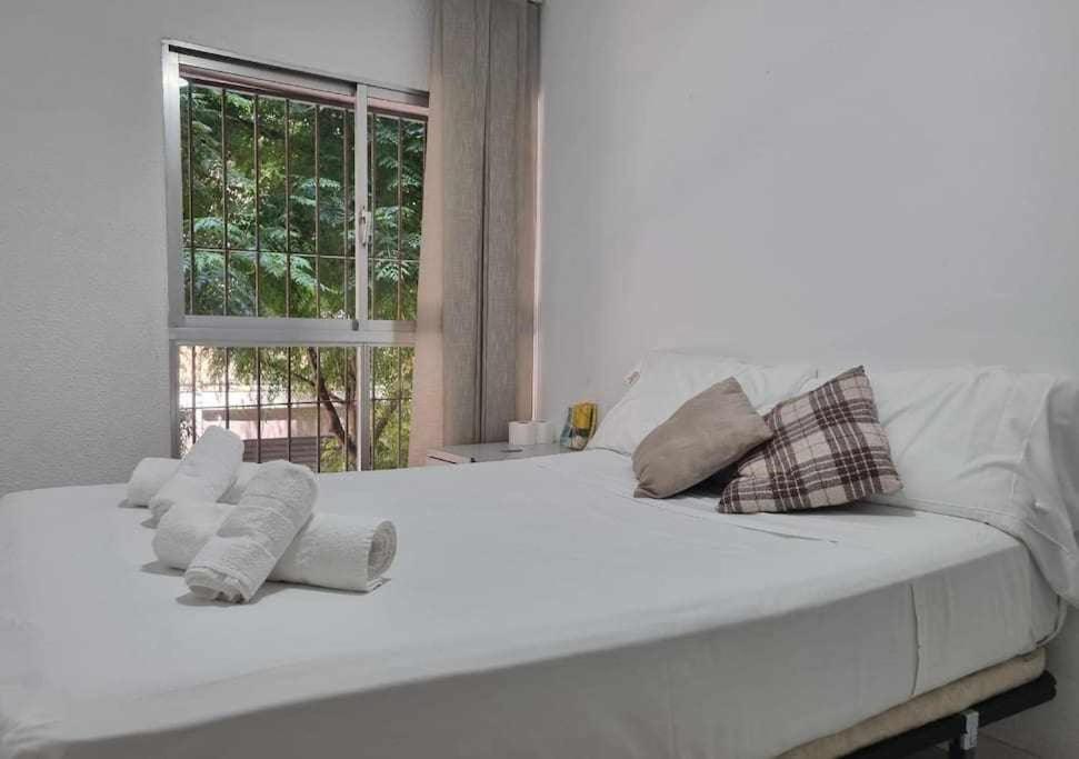 Habitación Chicago Holirent, Alicante – Precios actualizados 2023