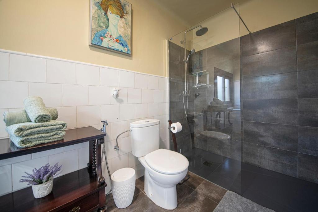 Kúpeľňa v ubytovaní Habitaciones Villa Marcia Solo Adulto