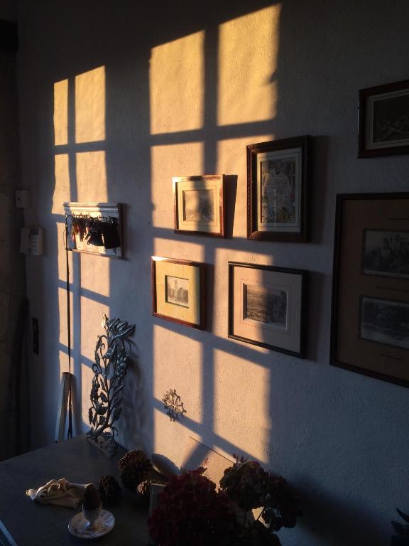 Fotografie z fotogalerie ubytování chambre dans Prieuré de caractère XVIII siècle v destinaci Planioles