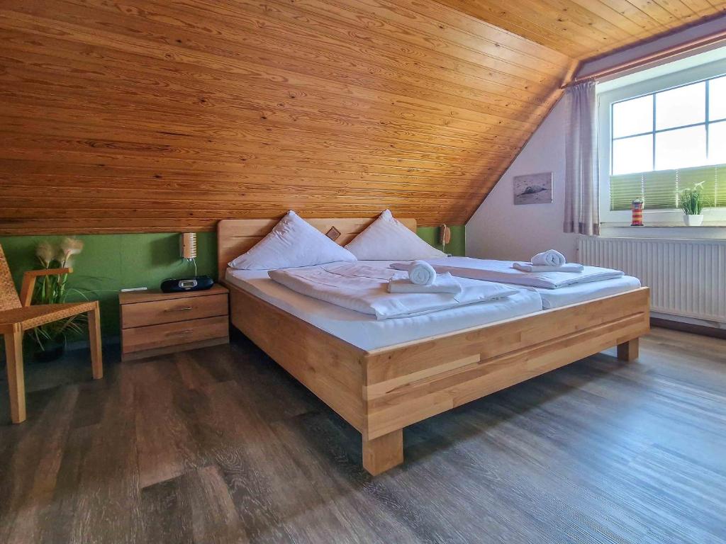 Postel nebo postele na pokoji v ubytování Birgits Huus