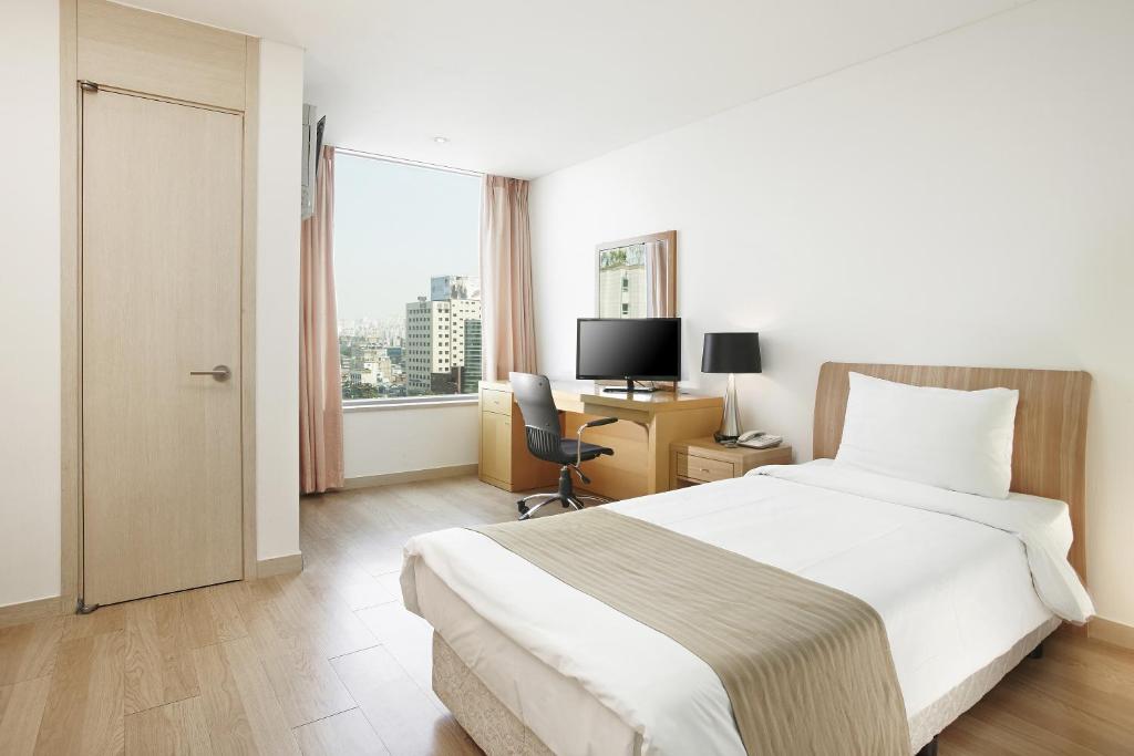 Hyundai Residence - Single Room