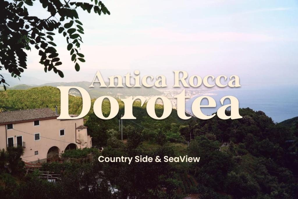 een overzicht van een anticorocococoocoocoocoocoocoocoocooco bij Antica Rocca Dorotea - Salerno, Amalfi Coast in Salerno