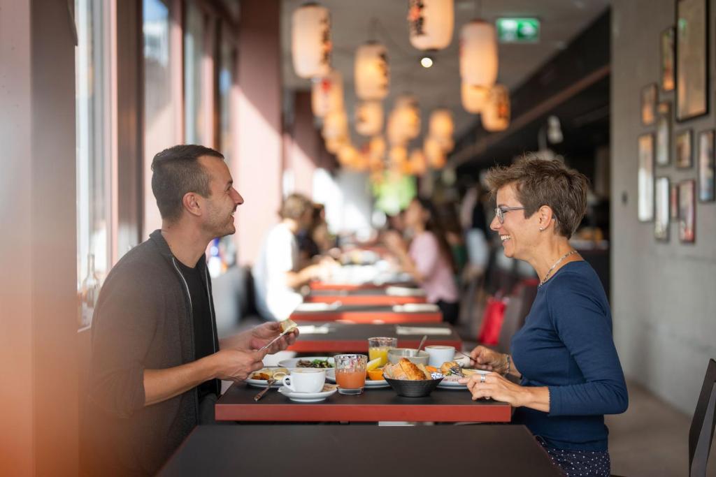 Tailormade Hotel LEO St Gallen - Resim 18