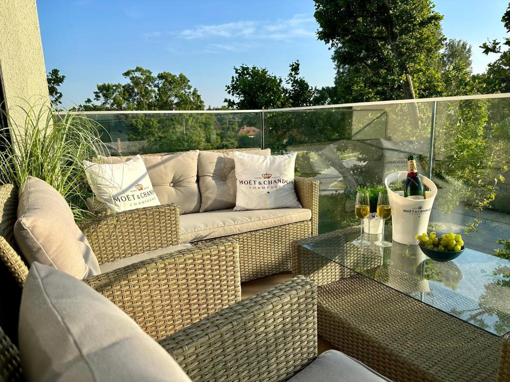 Loulou Apartman - Balatonboglár - One-Bedroom Apartment