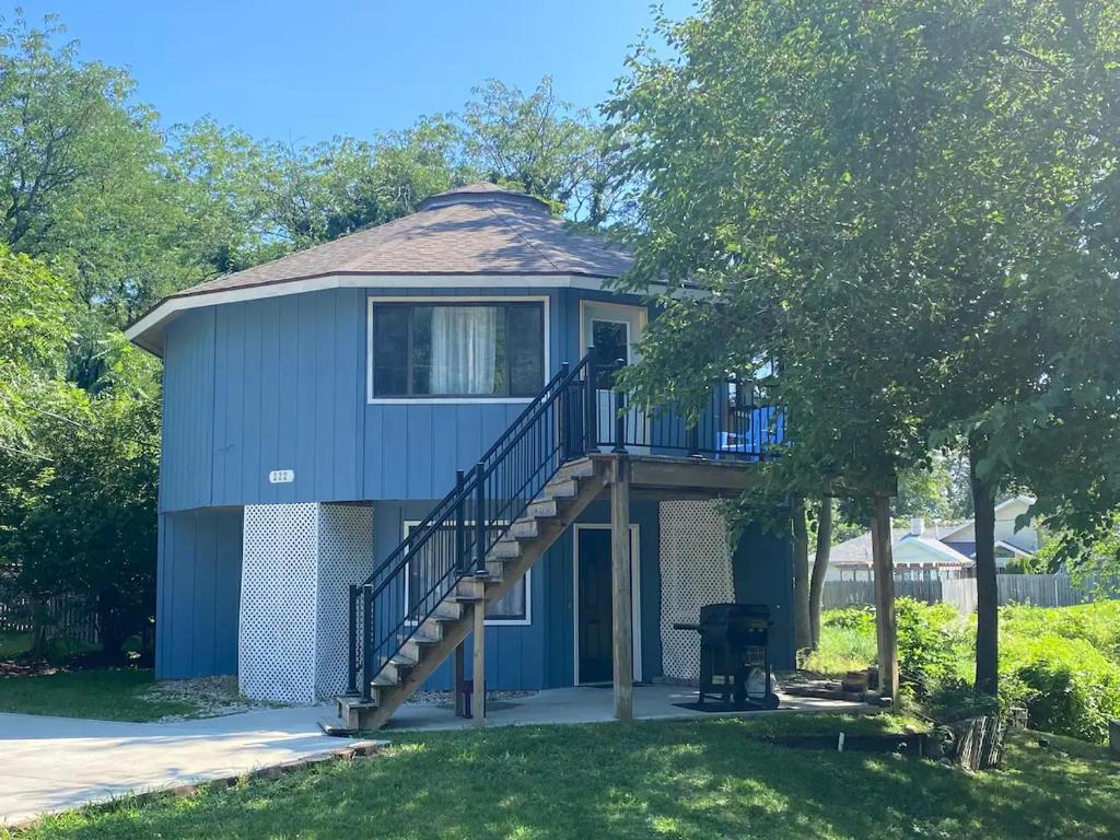 Unique Octagon House near Cedar Point, Huron (updated prices 2024)