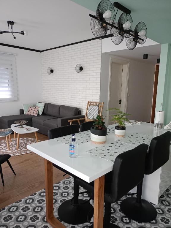 Posedenie v ubytovaní Vintage apartment Helios