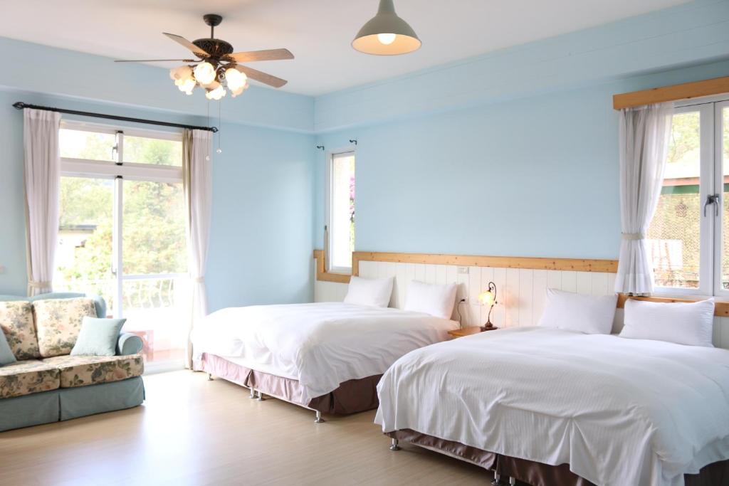 Bear Meets Moose Homestay B&B - Deluxe Quadruple Room