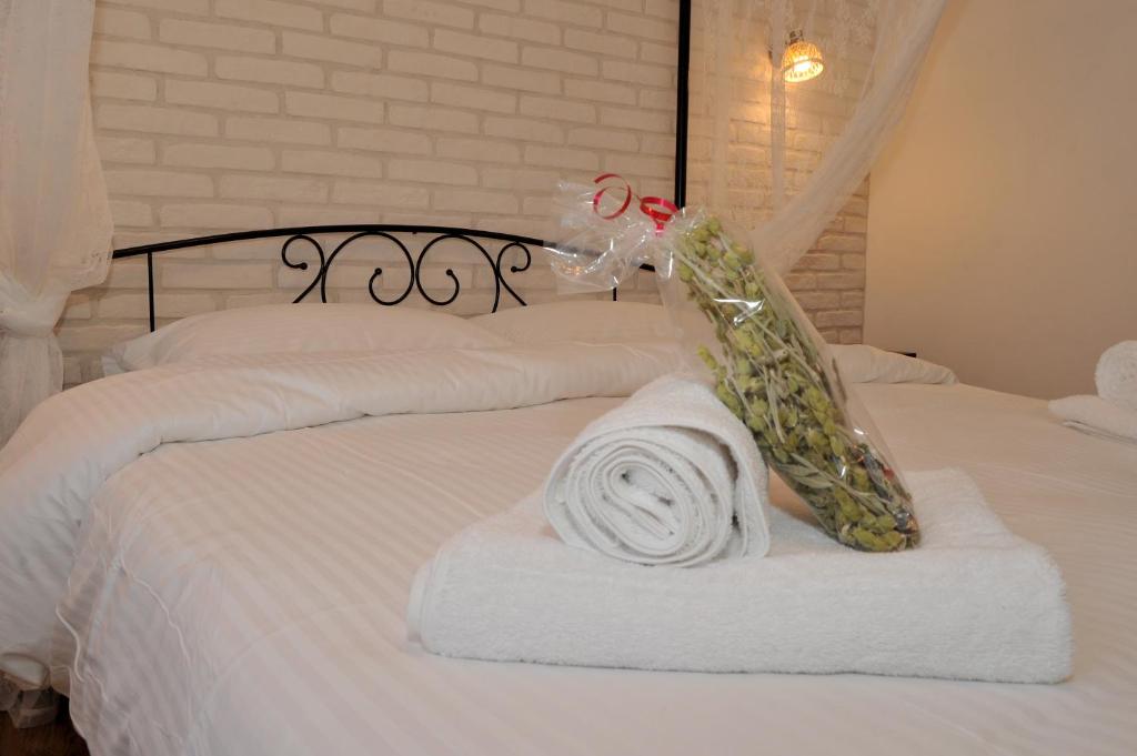 Posteľ alebo postele v izbe v ubytovaní Vintage apartment Helios