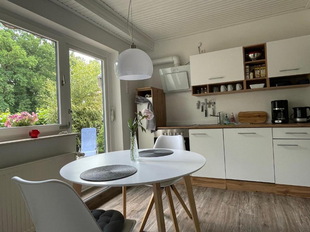 HUUS UTSPANN FeWo mit Terrasse - 23 km vor Hamburg - - Apartamento De Un Dormitorio