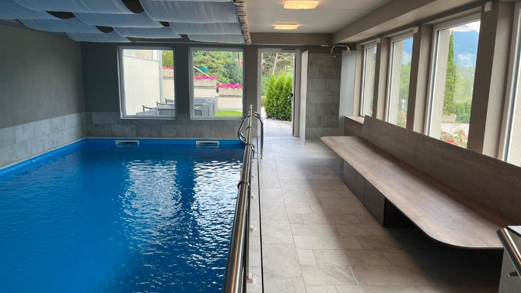 Bassein majutusasutuses Hotel Saxl või selle lähedal
