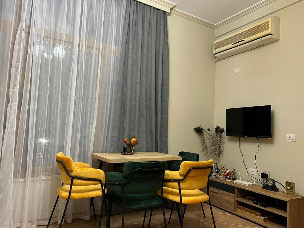 RoAr Apartment - Image 4