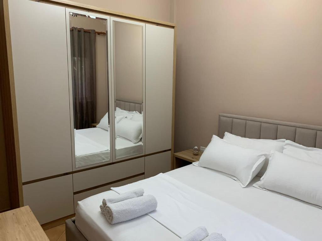 RoAr Apartment - Image 6