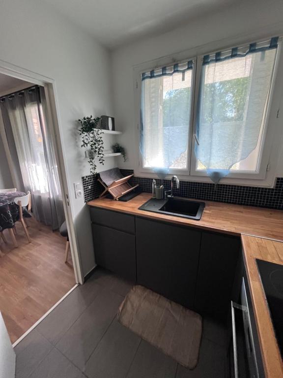 Commerce à proximité et 10 minute de la gare - Wohnung