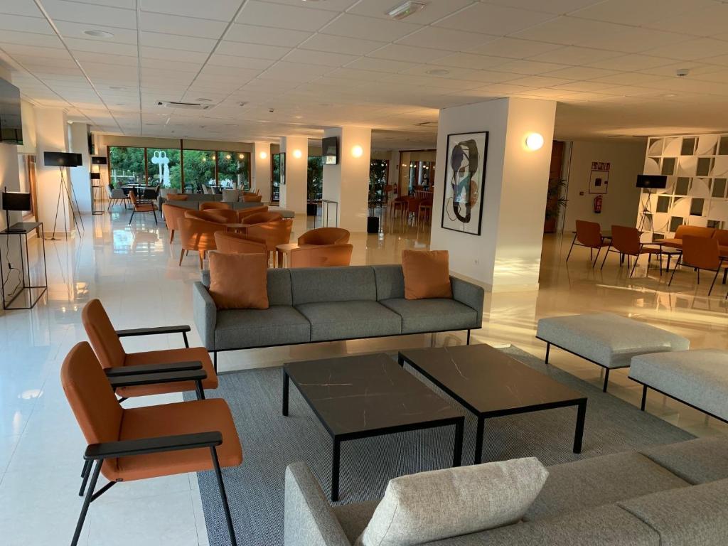 Posezení v ubytování Hotel Los Robles