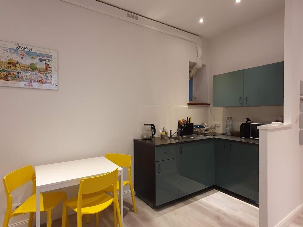 L-2 Kraków Center Studio O&P ApartFamily - 16