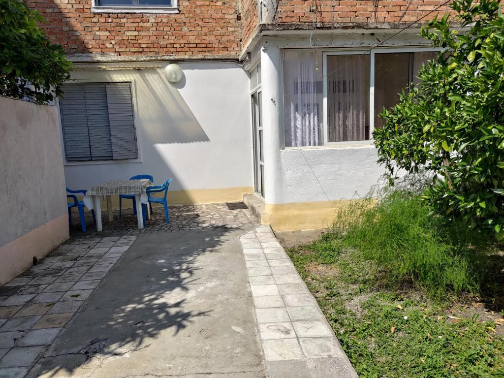 2 Bedroom house in center of Tirana (parking) - Image 4