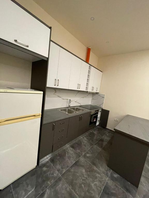 Casa vacanze GIOELE HALILAJ - Image 8