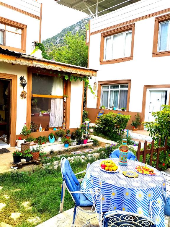 Kumlucaİzol Apart Evleri Adrasan的相册照片