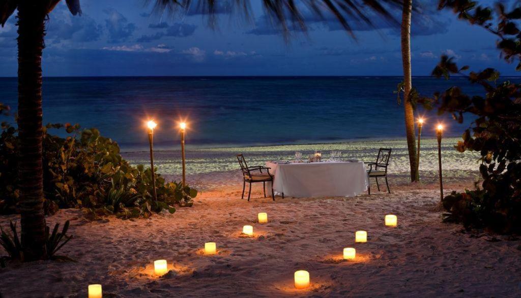 Voyager Beach Resort gallery 2