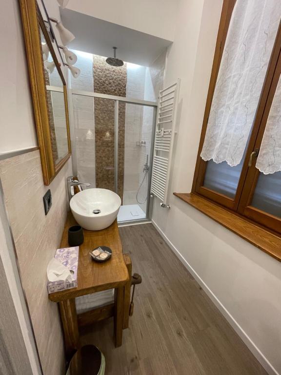 Koupelna v ubytování Splendid Room Suites