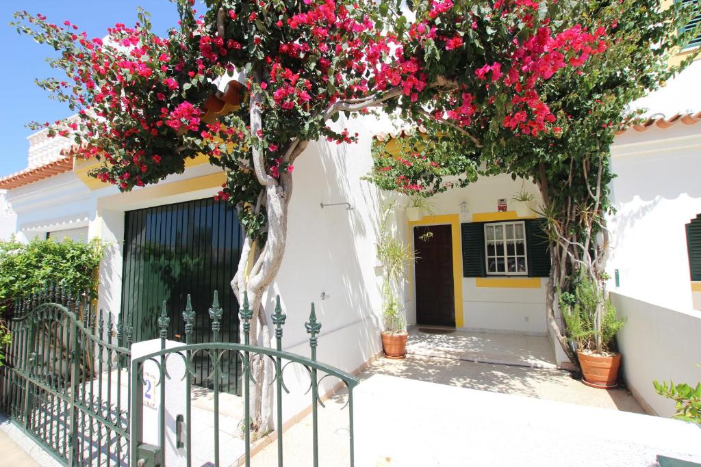 Bygningen som feriehuset ligger i