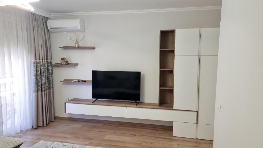 Hera's Home - Image 5