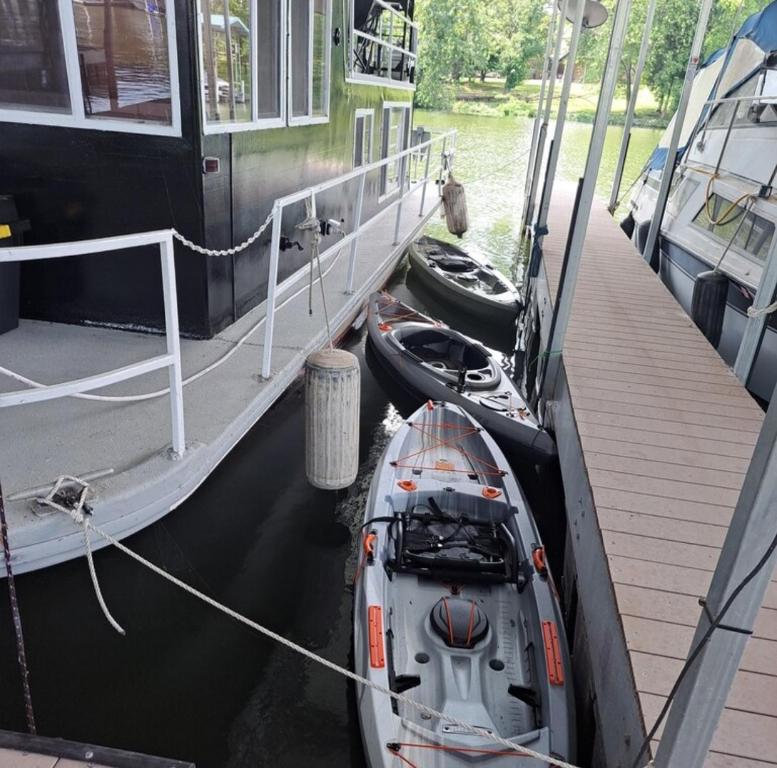 Nathan's Houseboat, Hendersonville Updated 2024 Prices