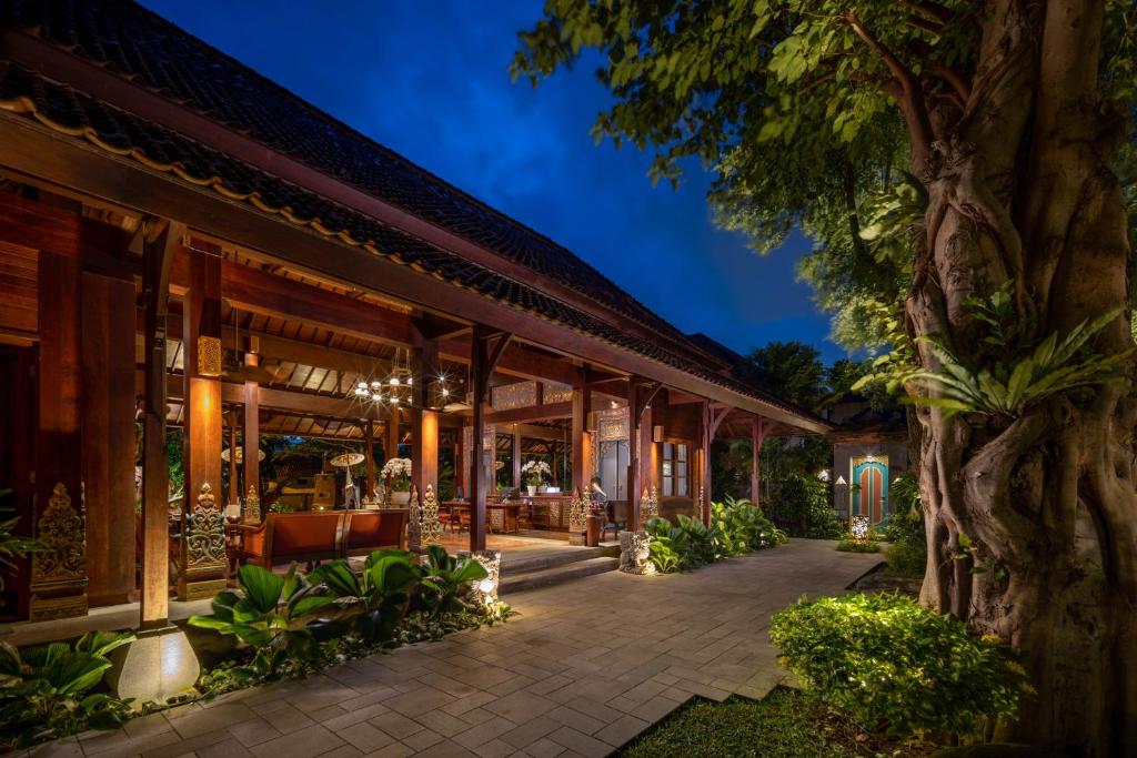 Zahrada ubytování The Alantara Sanur