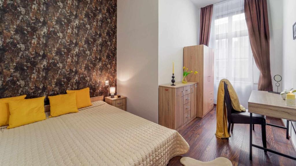 Postel nebo postele na pokoji v ubytování Klauzal 14