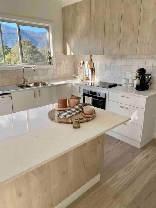 Clancy's Cottage Talbingo, Talbingo (updated prices 2024)