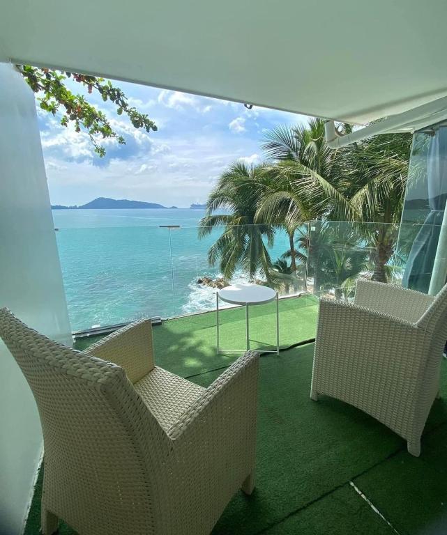 patong sunset villa Phuket - Resim 29