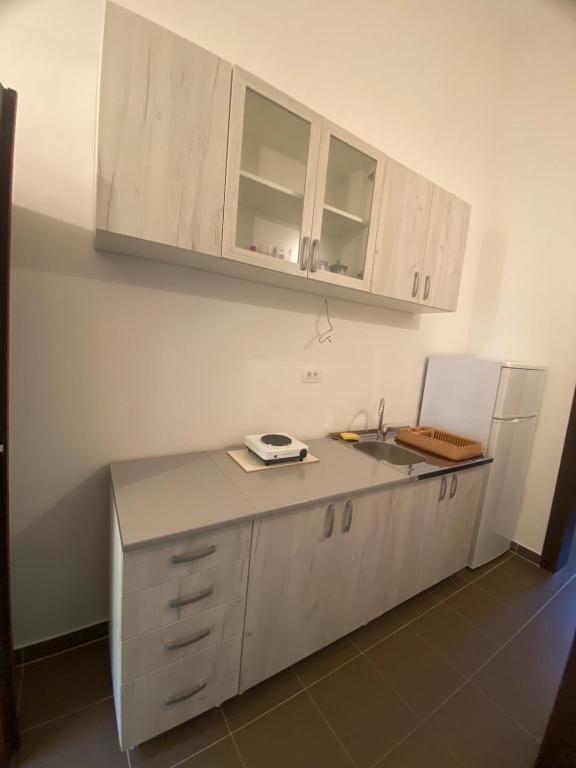 Köök või kööginurk majutusasutuses Apartmani590