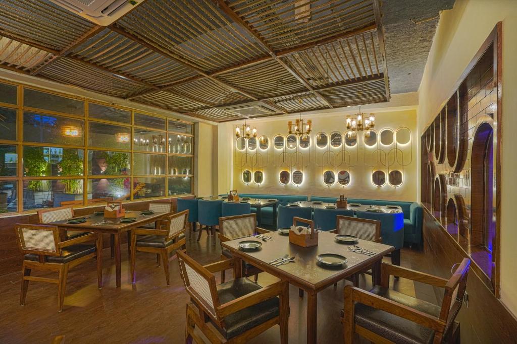 Restaurace v ubytování Hotel Escala By Levelup