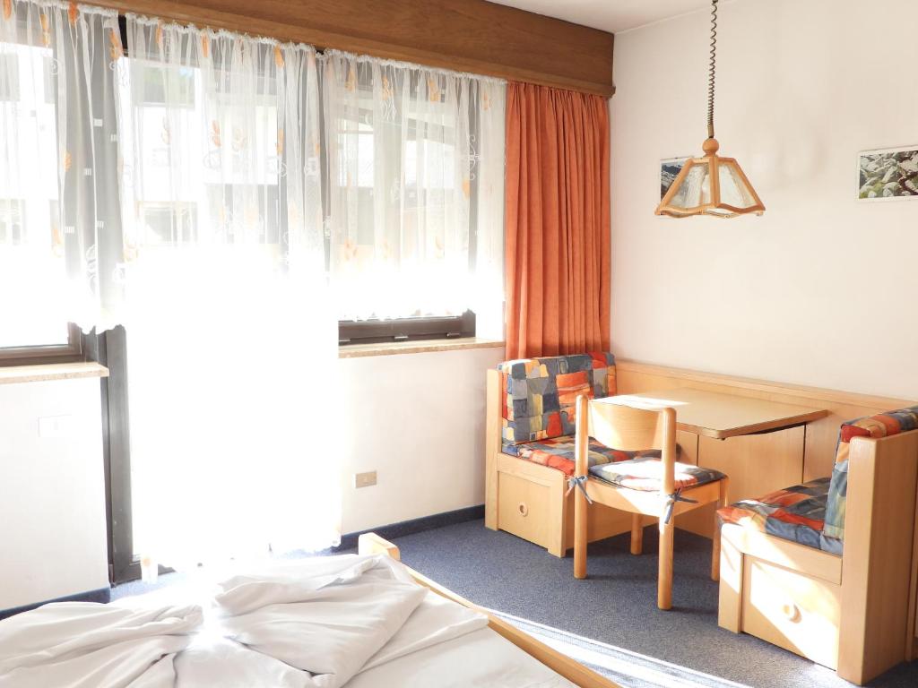 Alpina Mountain Resort - Studio With Balcony