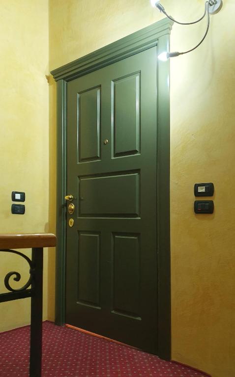 Apartment Via Sant'Alessandro 22 - Sostify - 18