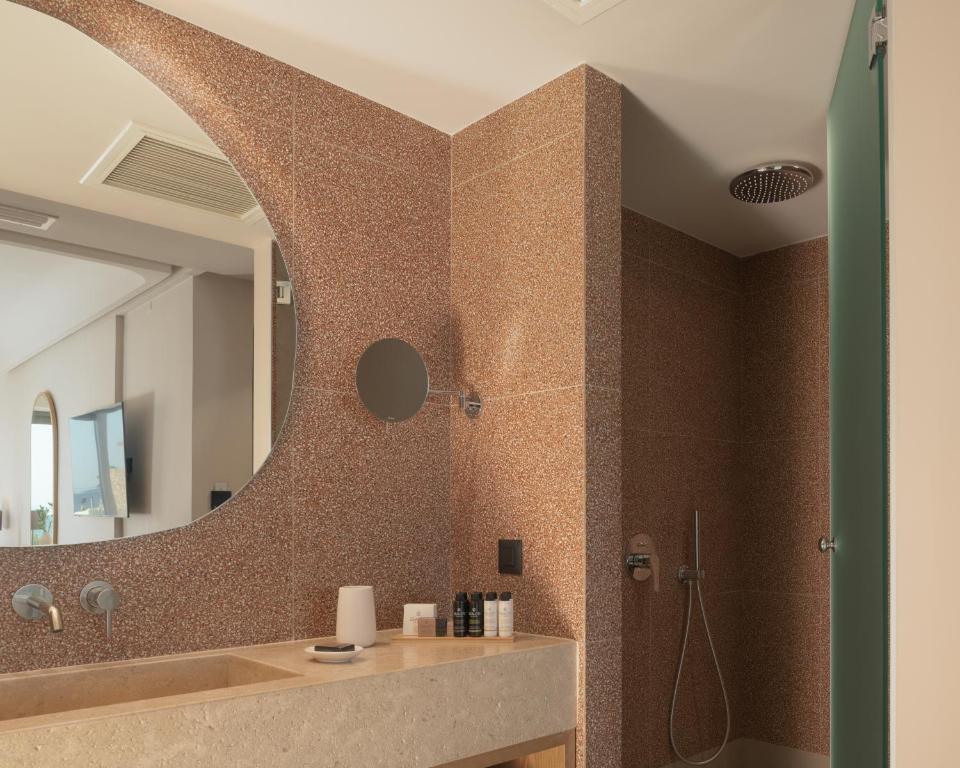 Paralos Venus Suites Adults Only - 11