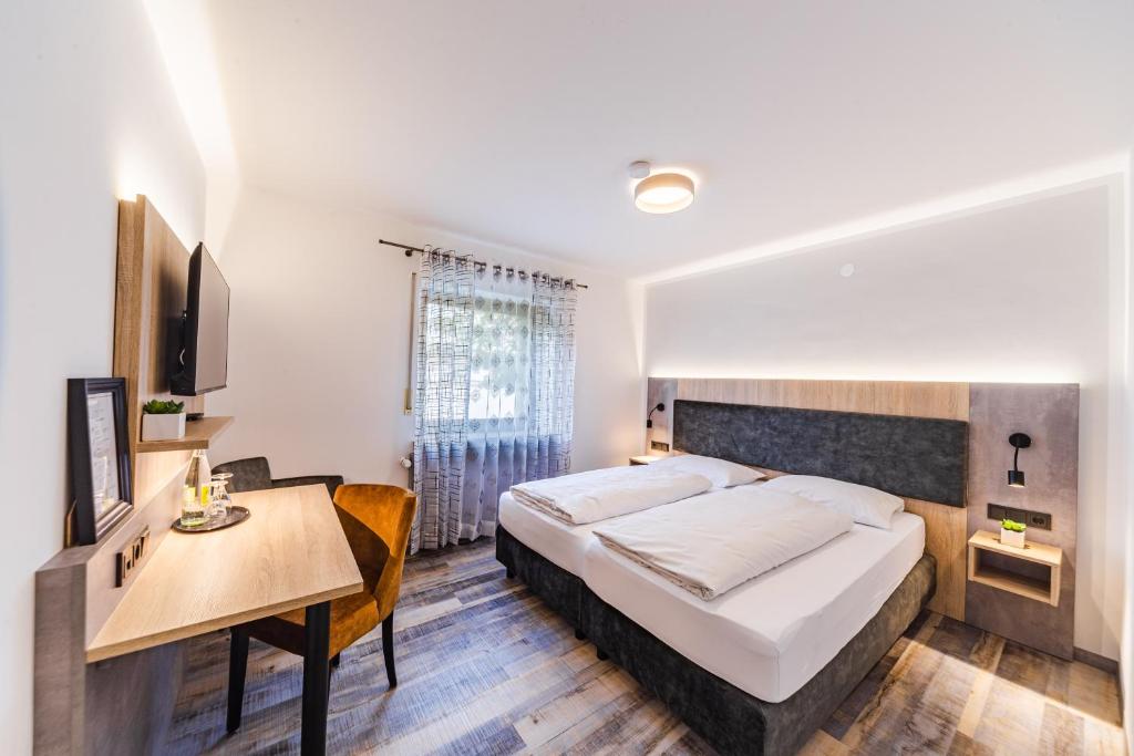 Hotel Franken - Double Room