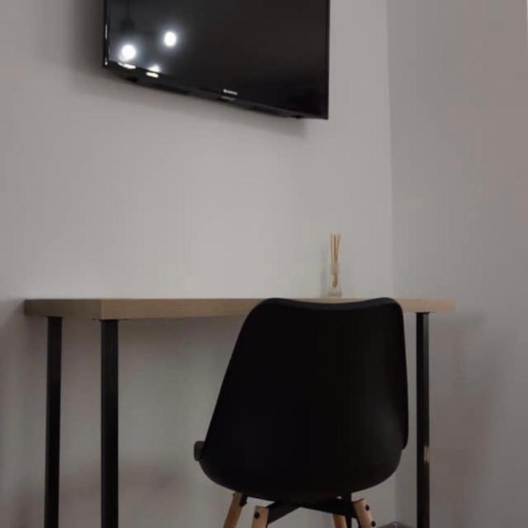 TV a/nebo společenská místnost v ubytování Zen