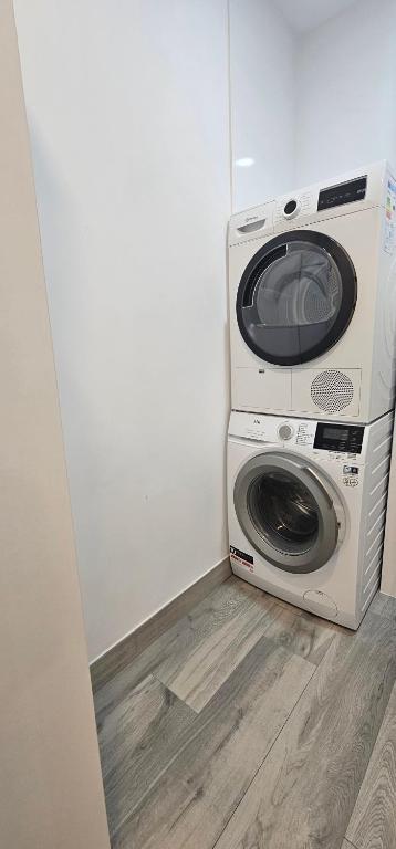 CH TANEZ CAROLINA a - Resim 34