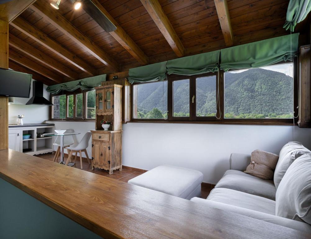 Kuchyň nebo kuchyňský kout v ubytování Apartamentos Viña Olivan