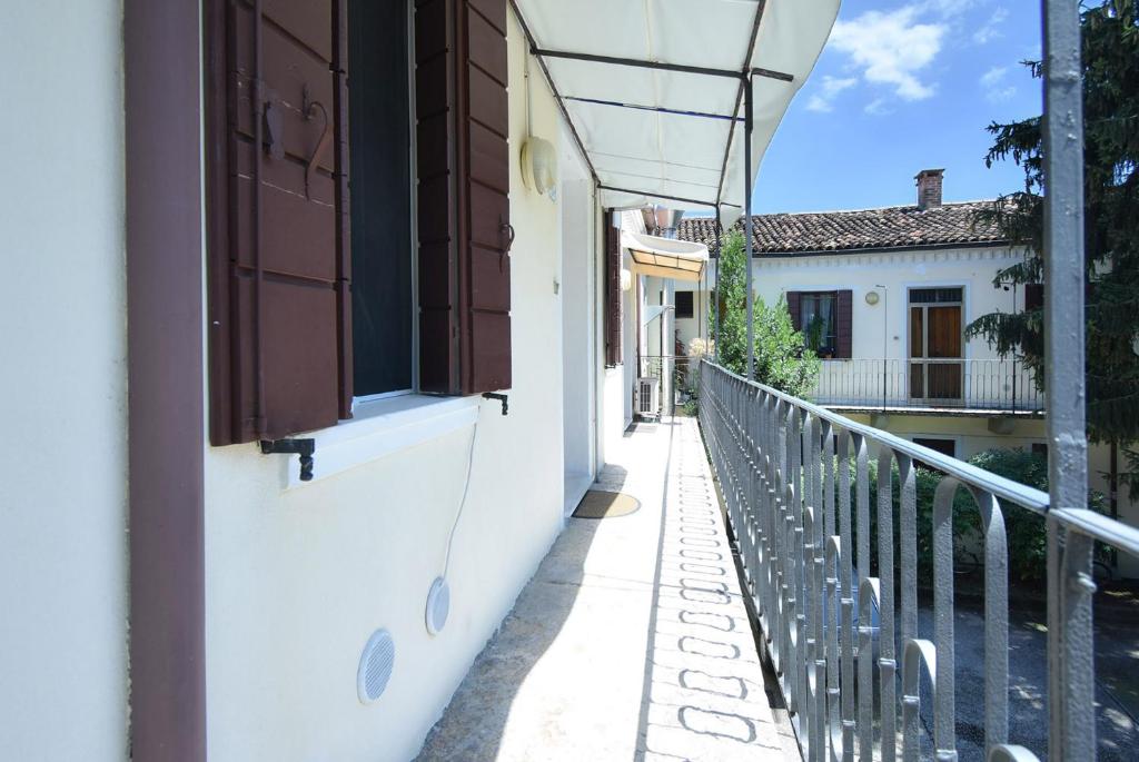 Balkón alebo terasa v ubytovaní Welc-ōm Santa Giustina apartment