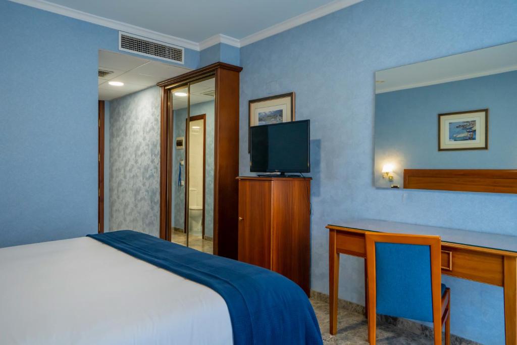 Hotel Bartos - Superior Double Or Twin Room