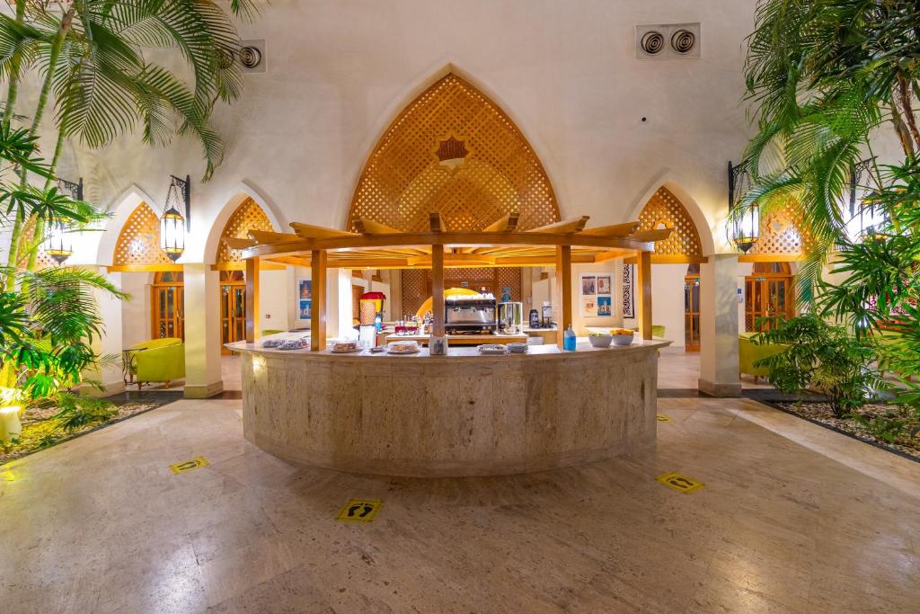 Makadi Palace - Couples and Families Only - 9