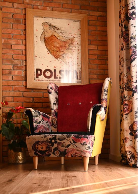 Część wypoczynkowa w obiekcie Apartamenty u Harrego BOUTIQUE SPA z klimatyzacja, balkon, sauna, tężnia parking