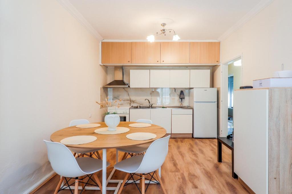 Grand Apartment Next to Center 3bd 110sqm - 19